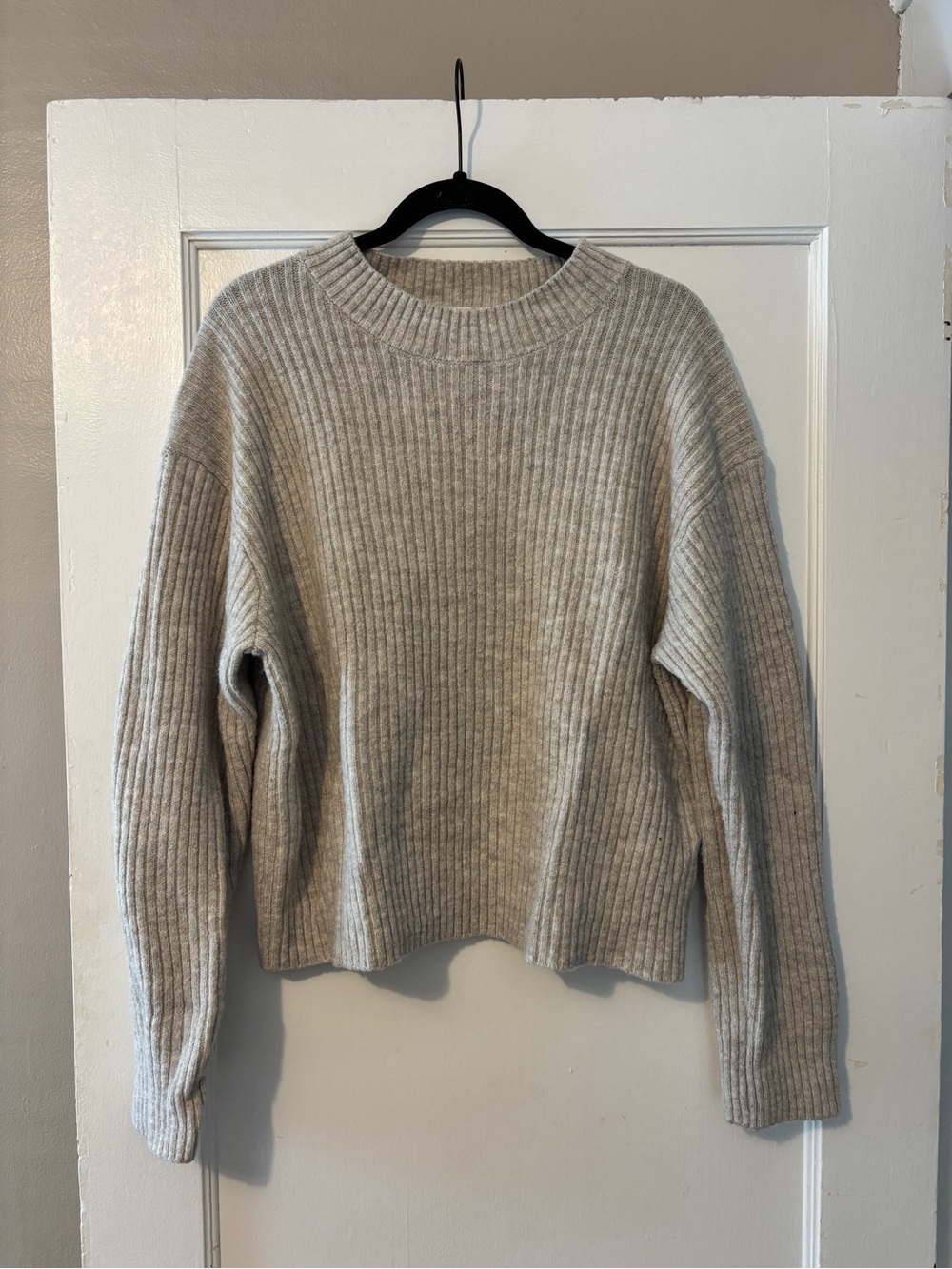 H&M Crewneck Sweater